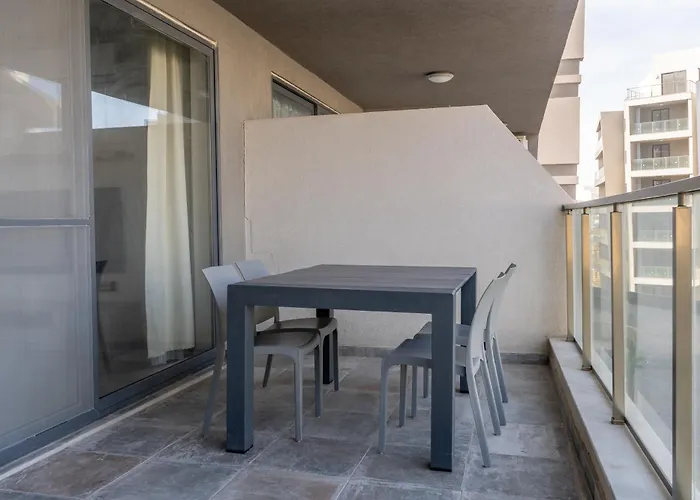 Seabreeze Luxury Apartment
